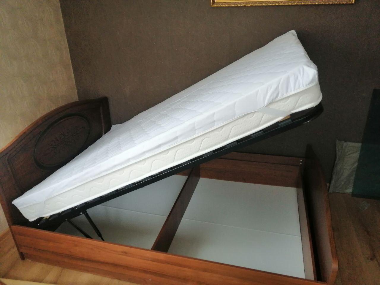 Двуспальная кровать "Натали" 140х200 с подъемным механизмом цвет клен / ясень бежевый изножье низкое