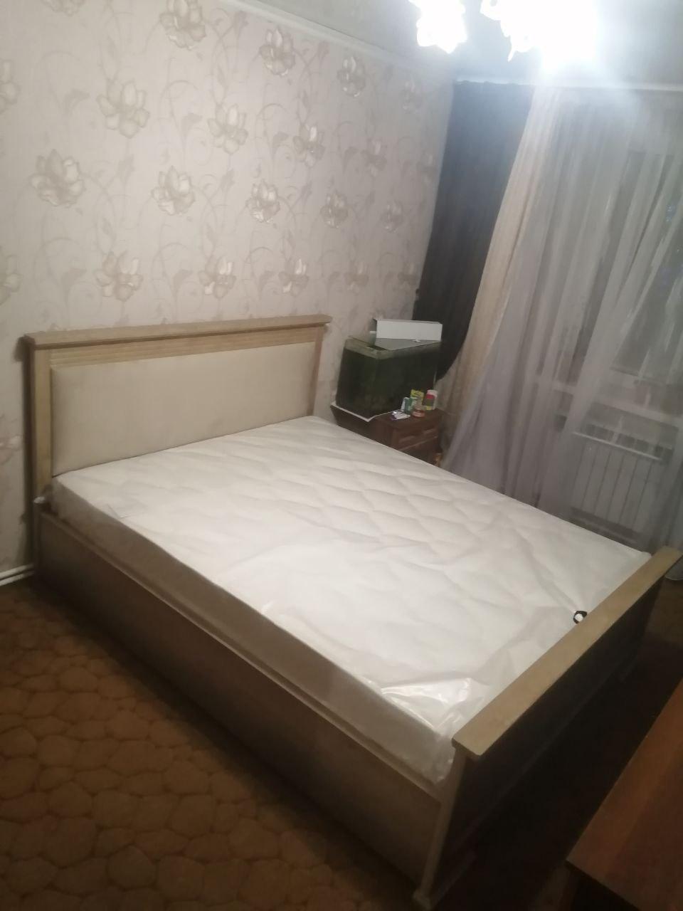 Двуспальная кровать "Верона" 140х200 с подъемным механизмом цвет бежевый изножье низкое