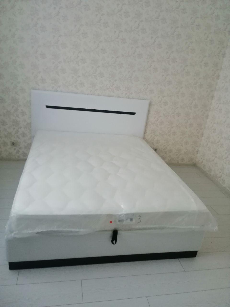 Односпальная кровать "Парма" 90 х 200 с ортопедическим основанием цвет белый/сонома