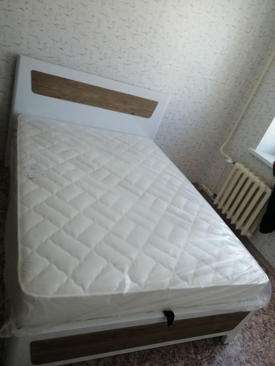 Двуспальная кровать "Бланка" 140 х 200 с подъемным механизмом