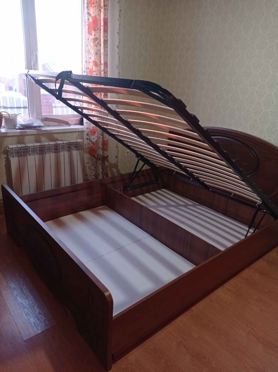 Двуспальная кровать "Натали" 160х200 с подъемным механизмом цвет орех изножье высокое