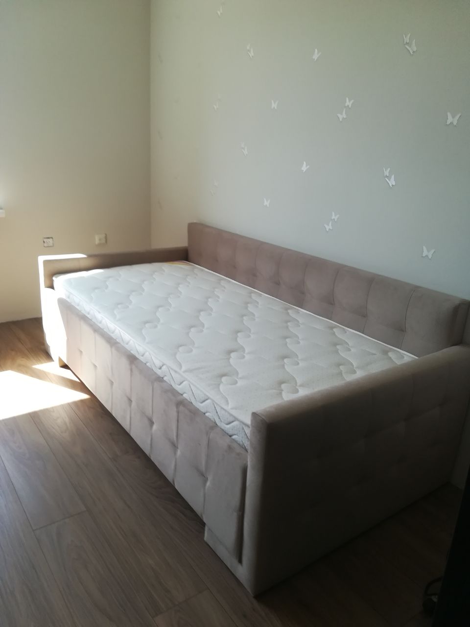 Двуспальная кровать "Bella" 180 х 200 с подъемным механизмом цвет Sancho 2202