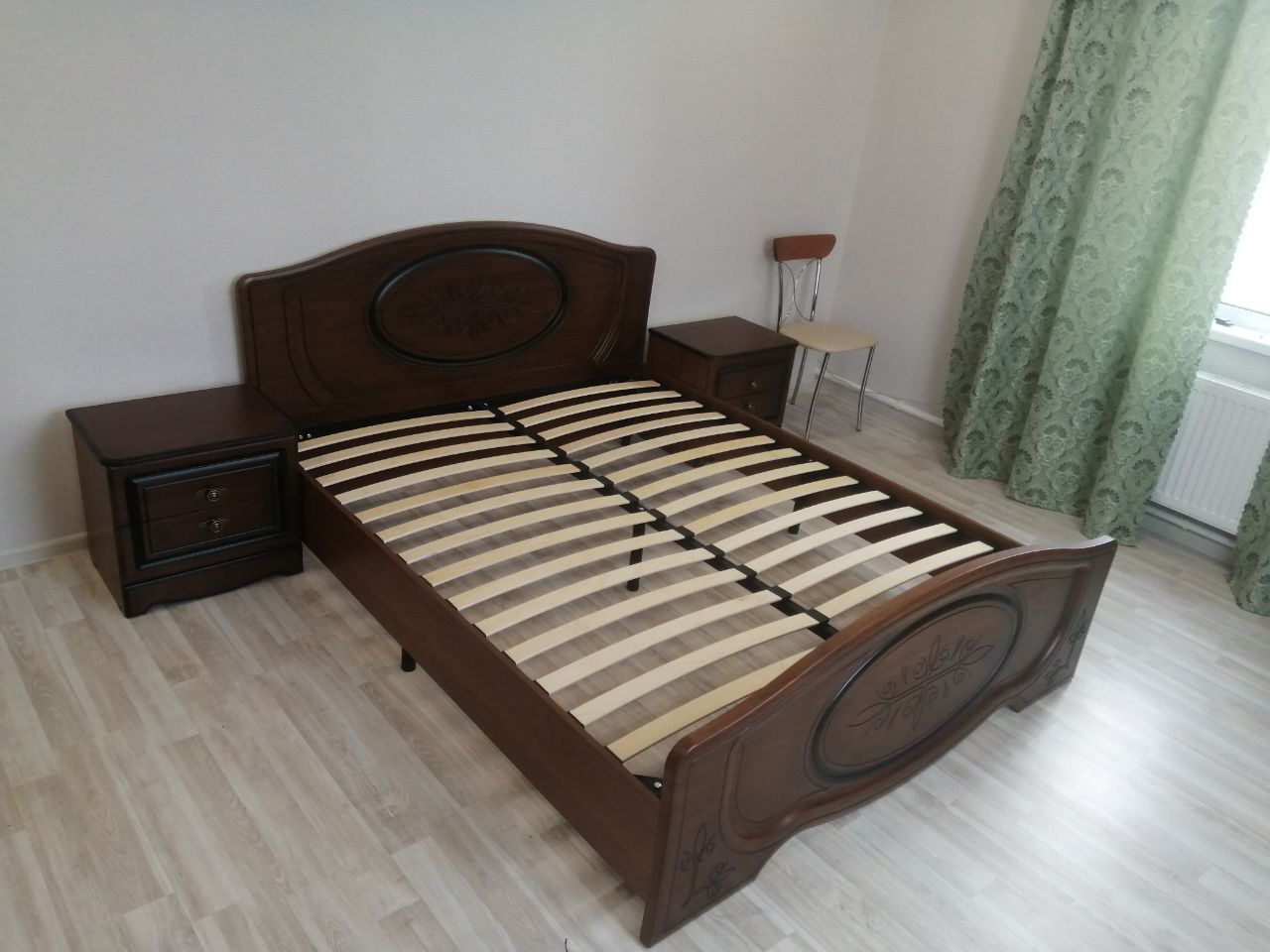 Двуспальная кровать "Натали" 140х190 с ортопедическим основанием цвет орех изножье низкое